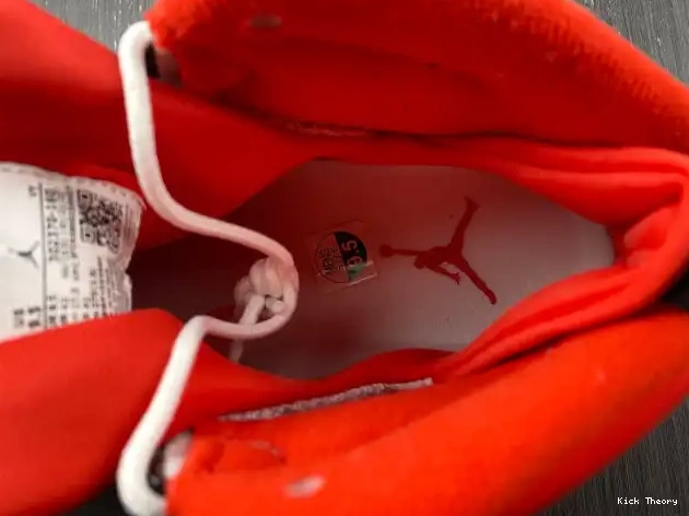 Kick Theory Air 9 Gym Retro White Red Jordan 302370-160 0621
